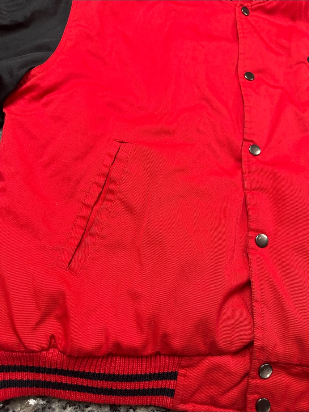 Chicago Bulls Red and Black Varsity Bomber Jacket - Picture 12 of 12